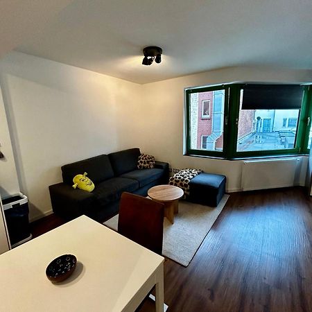 Modernes Appartement In Der Innenstadt Colónia Exterior foto